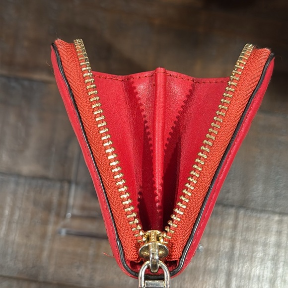 Rebecca Minkoff Red Quilted Accordion Wallet (EUC) - Picture 8 of 11